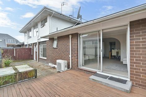 Photo of property in 7 Apsley Drive, Russley, Christchurch, 8042