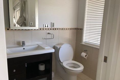 Photo of property in 5 Ringwood Street, Torbay, Auckland, 0630