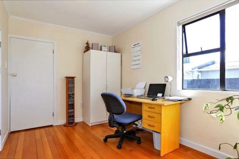 Photo of property in 31 Queen Road, Bellevue, Tauranga, 3110