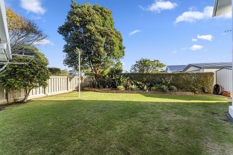 Photo of property in 407 Devon Street West, Lynmouth, New Plymouth, 4310