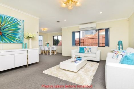 Photo of property in 70 Robert Ross Place, Clendon Park, Auckland, 2103
