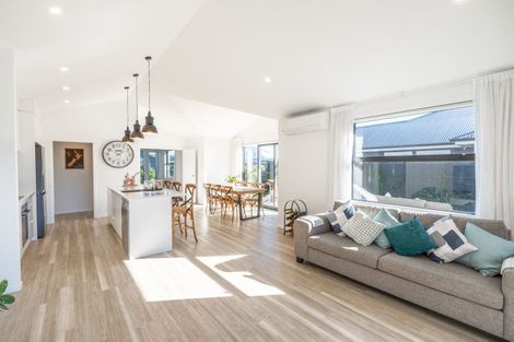 Photo of property in 47 Colpoma Close, Papamoa Beach, Papamoa, 3118