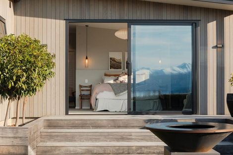 Photo of property in Meadowstone Alpha Series, 12 Jade Drive, Wanaka, 9305