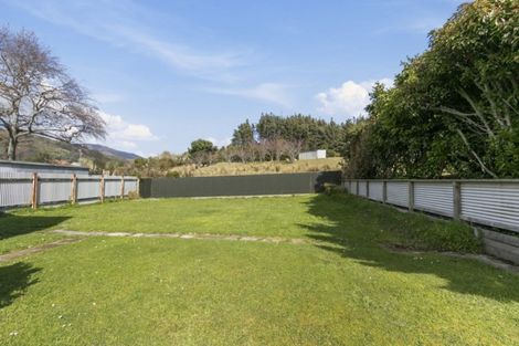 Photo of property in 13 Mcgowan Road, Wainuiomata, Lower Hutt, 5014