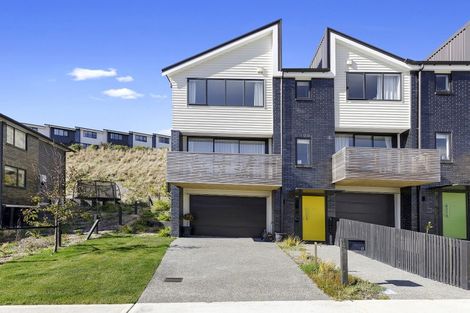 Photo of property in 17 Holystone Road, Whitby, Porirua, 5024