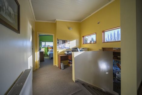 Photo of property in 112 Pasture Street, Lumsden, 9730