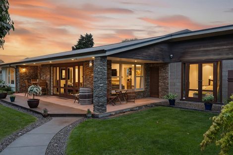 Photo of property in 194 Racecourse Road, Sockburn, Christchurch, 8042