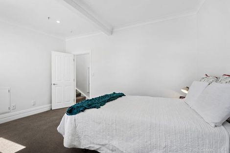 Photo of property in The Villas, 33u9 Hobson Street, Thorndon, Wellington, 6011