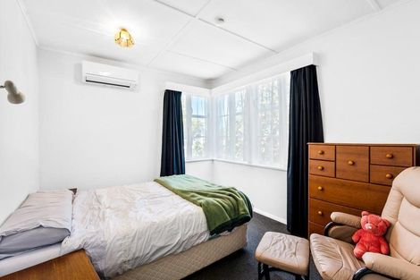 Photo of property in 1240 High Street, Taita, Lower Hutt, 5011