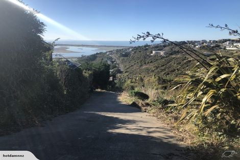 Photo of property in 19 Selleck Street, Mount Pleasant, Christchurch, 8081