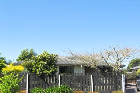Photo of property in 80 Solomon Avenue, Redwood, Christchurch, 8051