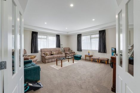 Photo of property in 15 Oak Ridge Drive, Te Awamutu, 3800