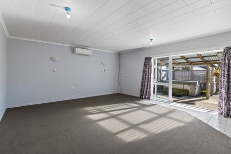 Photo of property in 53 Blake Street, Waitara, 4320