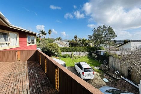 Photo of property in 24 Sunnyhill Crescent, Sunnyhills, Auckland, 2010