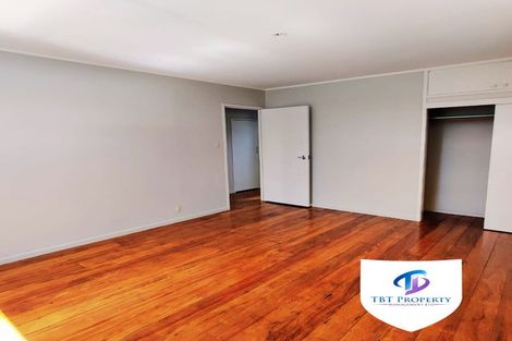 Photo of property in 27 Burndale Terrace, Manurewa, Auckland, 2102
