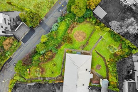 Photo of property in 2 Upham Terrace, Lyttelton, 8082