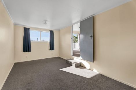 Photo of property in 16a Culzean Grove, Bell Block, New Plymouth, 4312