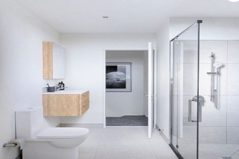 Photo of property in 4/5 Dellwood Avenue, Henderson, Auckland, 0612