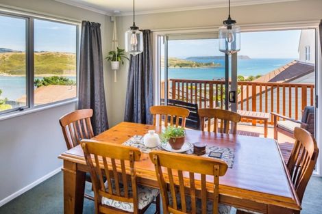 Photo of property in 1 Tregear Place, Camborne, Porirua, 5026