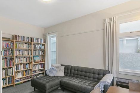 Photo of property in 1u5 Rixon Grove, Mount Victoria, Wellington, 6011