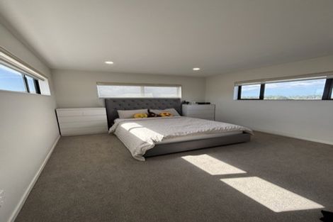 Photo of property in 18 Vintry Drive, Huapai, Kumeu, 0810