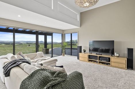 Photo of property in 220 Taieri Peak Road, Meadowbank, Palmerston, 9481