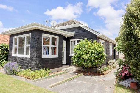 Photo of property in 6 Wittys Road, Avonhead, Christchurch, 8042