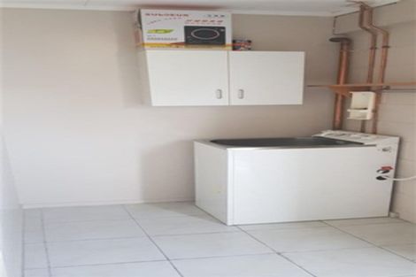 Photo of property in 1/20 Merchant Avenue, Te Atatu South, Auckland, 0610