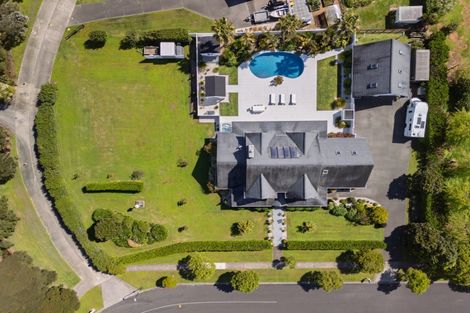 Photo of property in 49 Royal Ascot Drive, Papamoa Beach, Te Puke, 3187