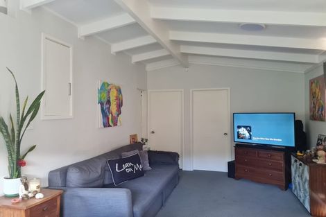 Photo of property in 1/53 Newington Road, Henderson, Auckland, 0612