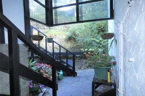 Photo of property in 10f1 Downing Street, Crofton Downs, Wellington, 6035
