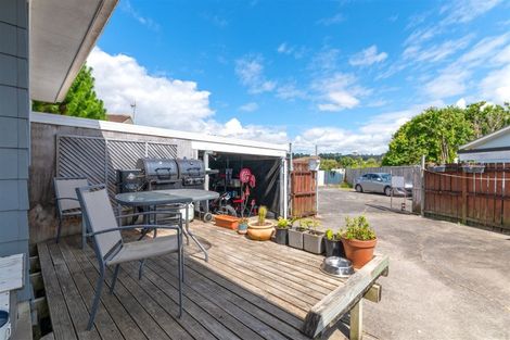Photo of property in 10 Hillman Place, Ranui, Auckland, 0612