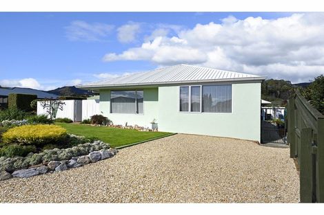 Photo of property in 77 Kingsford Drive, Stoke, Nelson, 7011