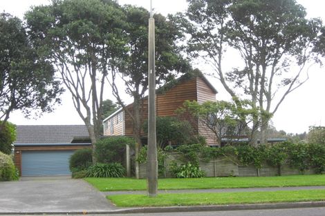 Photo of property in 16a Russell Drive, Oakura, 4314