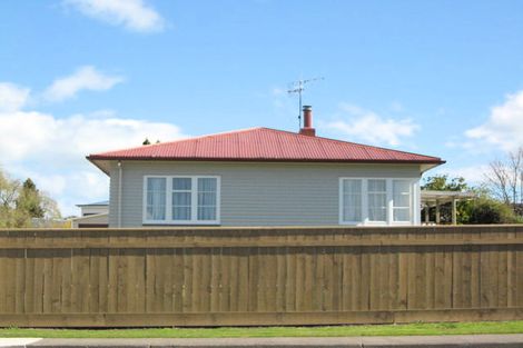 Photo of property in 16 Tavistock Road, Waipukurau, 4200