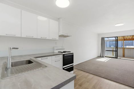 Photo of property in 2/57 Tawa Street, Mount Maunganui, 3116