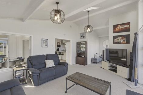 Photo of property in 4a Blake Street, Waitara, 4320