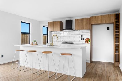 Photo of property in 27 Herridge Street, Woodend, 7691