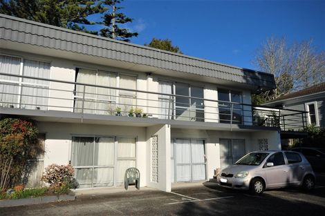 Photo of property in 19a/8 Verbena Road, Birkdale, Auckland, 0626