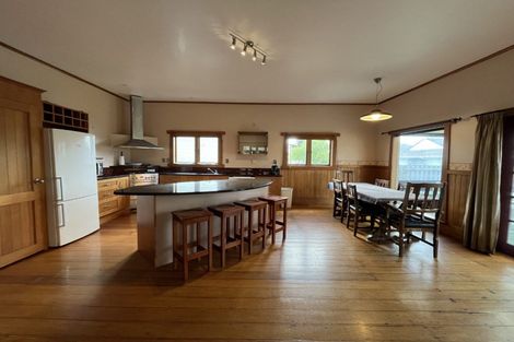 Photo of property in 25 Ranfurly Street, Hokowhitu, Palmerston North, 4410