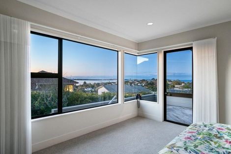 Photo of property in 10 Toroa Street, Torbay, Auckland, 0630