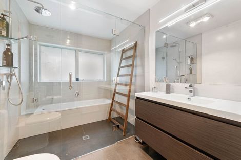 Photo of property in 110b Rimuvale Street, Pukehangi, Rotorua, 3015