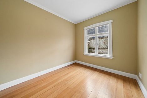 Photo of property in 14 Khyber Road, Seatoun, Wellington, 6022