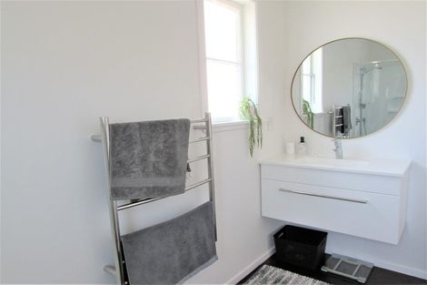 Photo of property in 4a Langford Street, Naenae, Lower Hutt, 5011