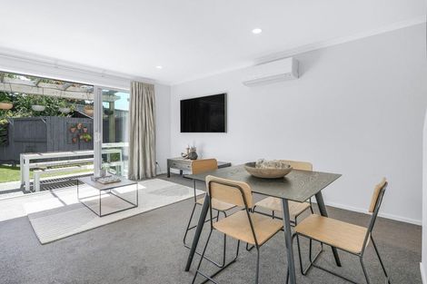 Photo of property in 1u1 Hibiscus Avenue, Hamilton Lake, Hamilton, 3204