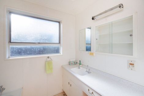 Photo of property in 59 Buick Crescent, Awapuni, Palmerston North, 4412