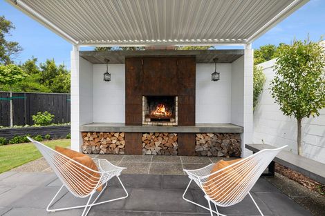 Photo of property in 132 Pendarves Street, New Plymouth, 4312