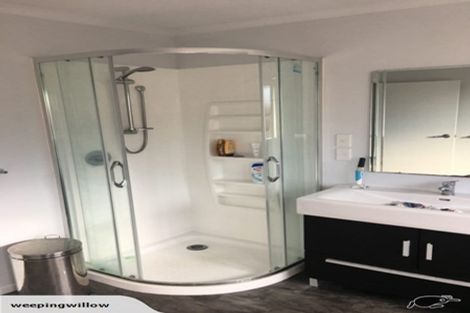 Photo of property in 5 Oxnam Place, Foxton Beach, Foxton, 4815