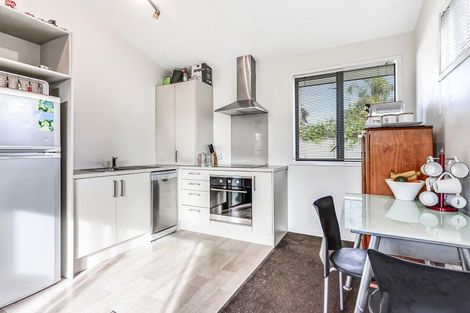 Photo of property in 13u3 Lyon Street, Frankton, Hamilton, 3204