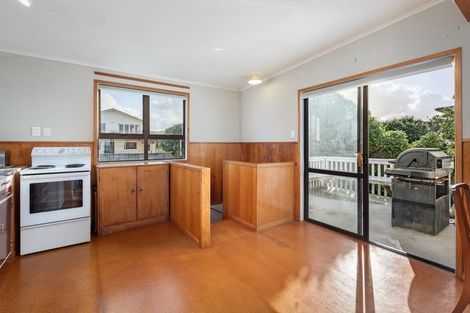 Photo of property in 112 Bway Road, Waihi Beach, 3611